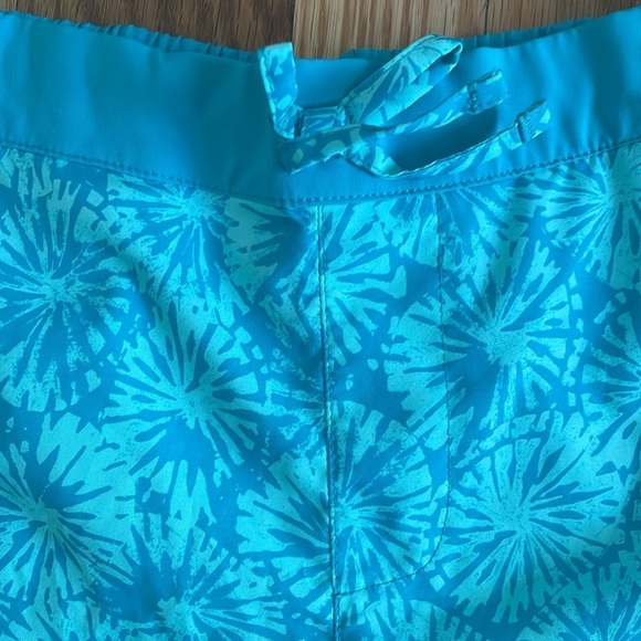 Columbia Girls Omni-Shade SPF Sun Protection Shorts L 14 16 Swim Blue Green - Picture 2 of 6